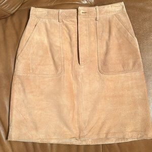 Relativity miniskirt genuine leather suede fully lined size S high quality item